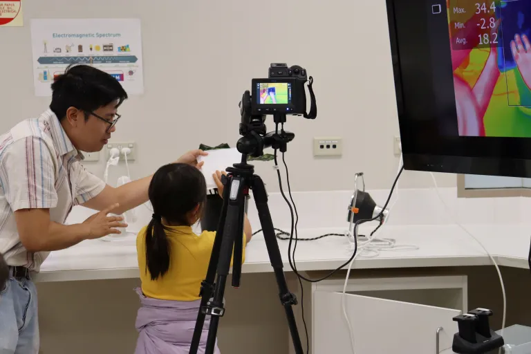 Paolo Balahadia demonstrating the use of a thermal imaging camera/RSB Newsletter